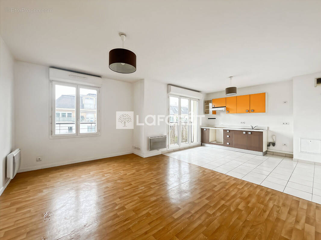 Appartement à MAISONS-ALFORT