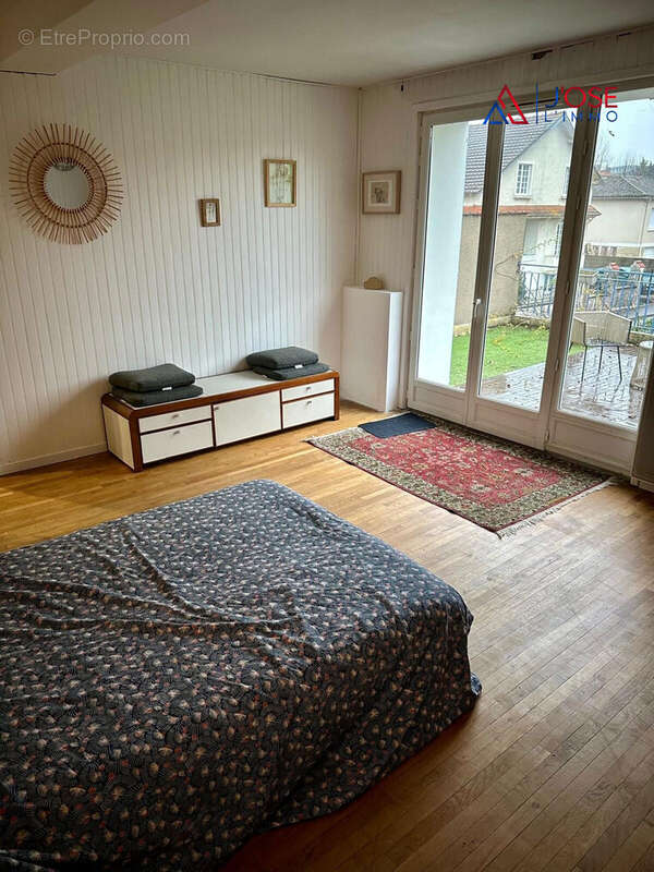 Suite parentale avec terrasse - Maison à MONTMORILLON