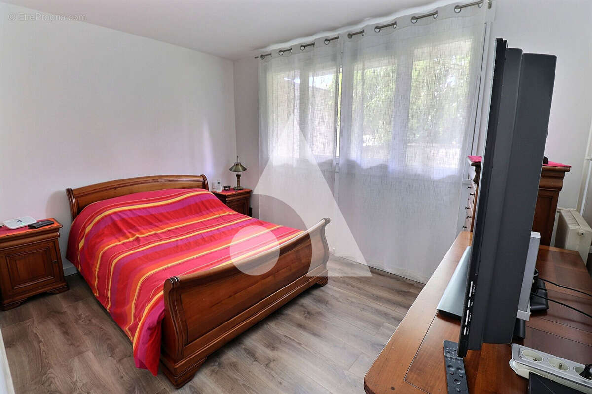 Appartement à FREPILLON