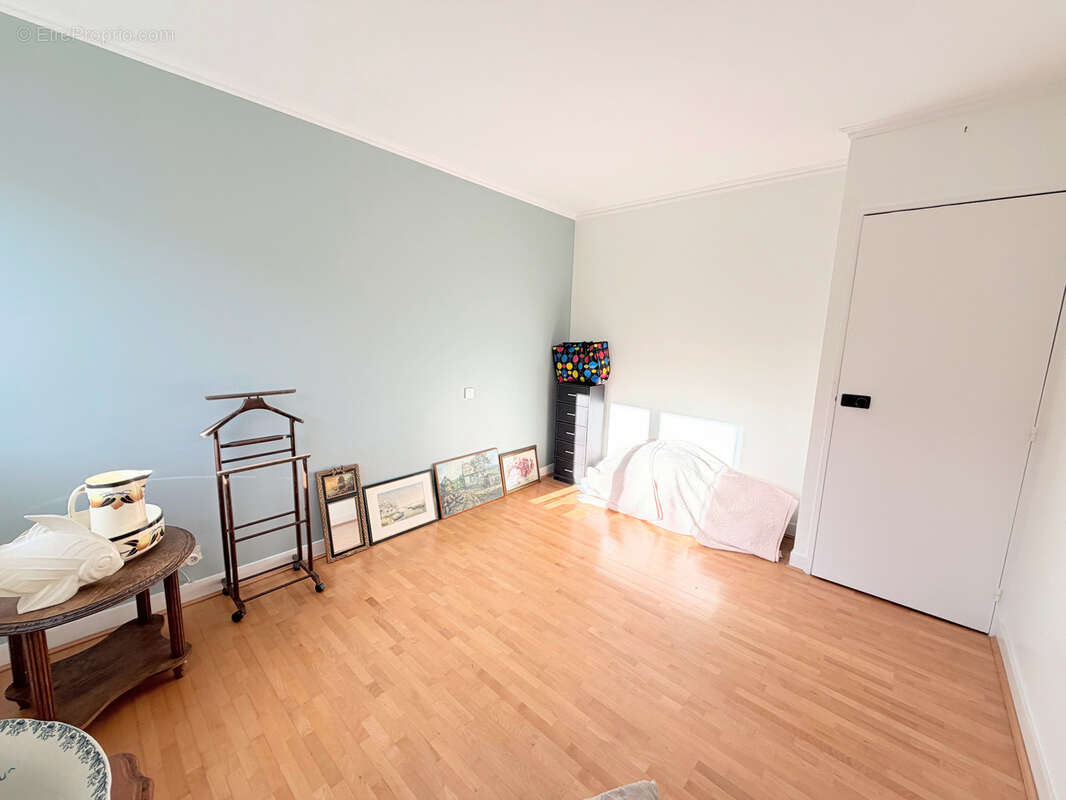 Appartement à RUEIL-MALMAISON