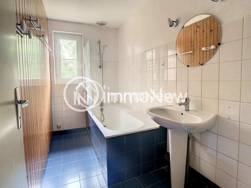 propriété de charme /Le Val Saint Père/ 6 Logements, 3.5 hectares - photo 35