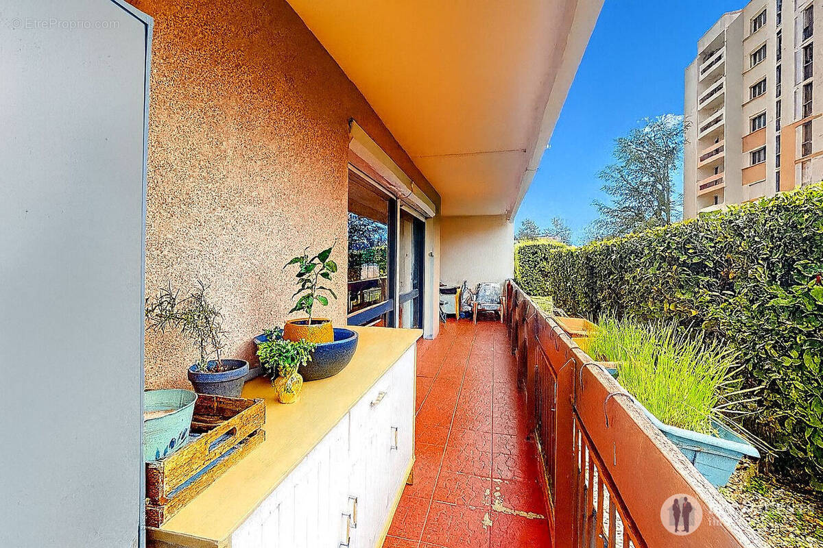 Appartement à ECHIROLLES