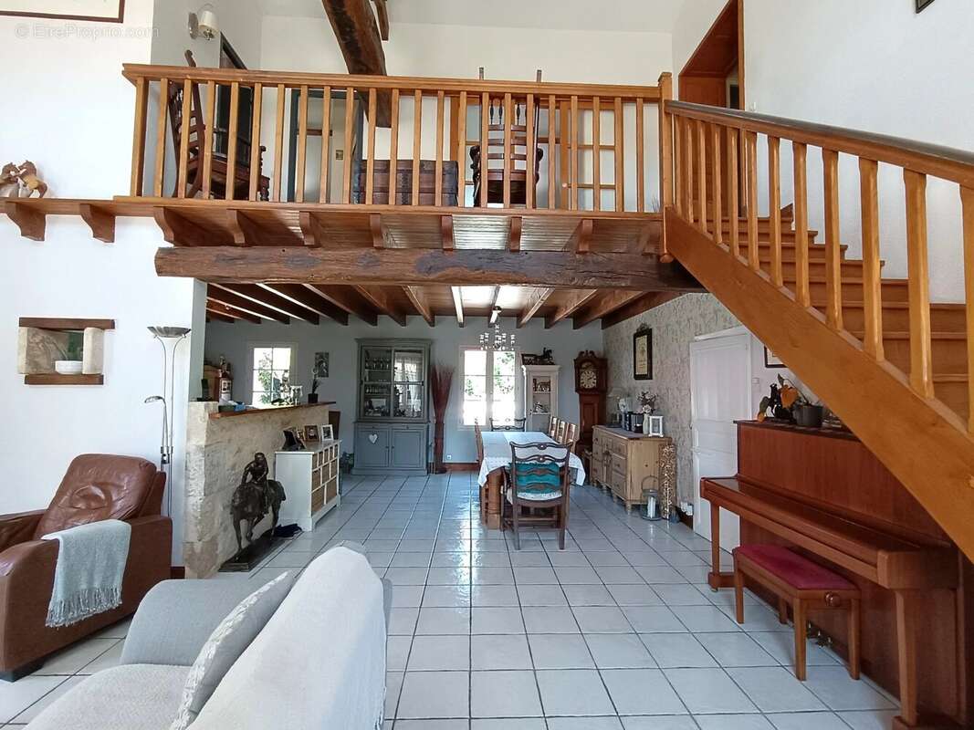 Maison à NIEUL-SUR-L'AUTISE