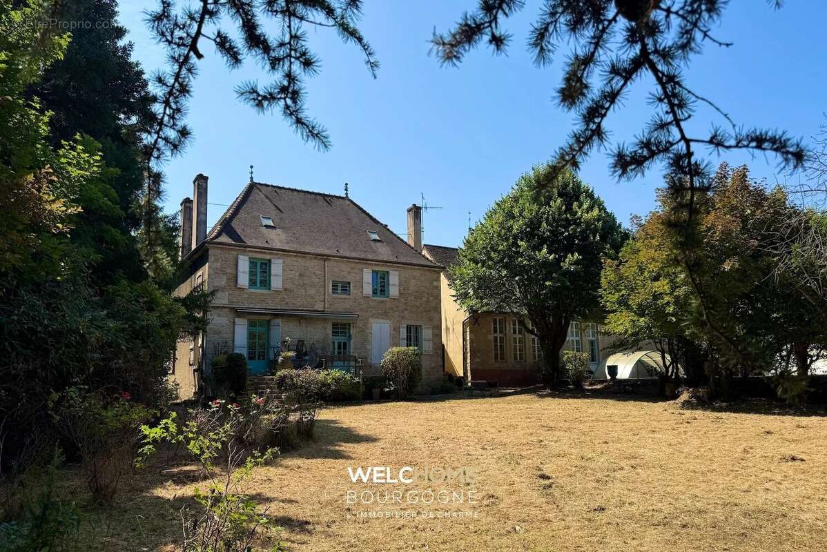 Maison à CHALON-SUR-SAONE