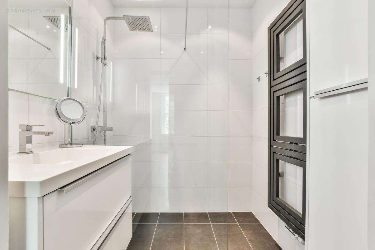 Appartement à VAULX-EN-VELIN