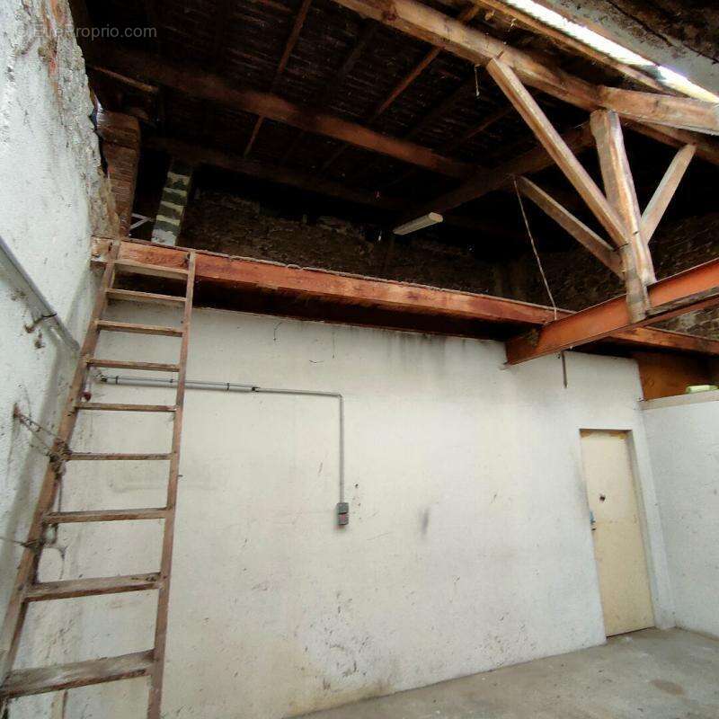 Maison à MORTAGNE-SUR-SEVRE