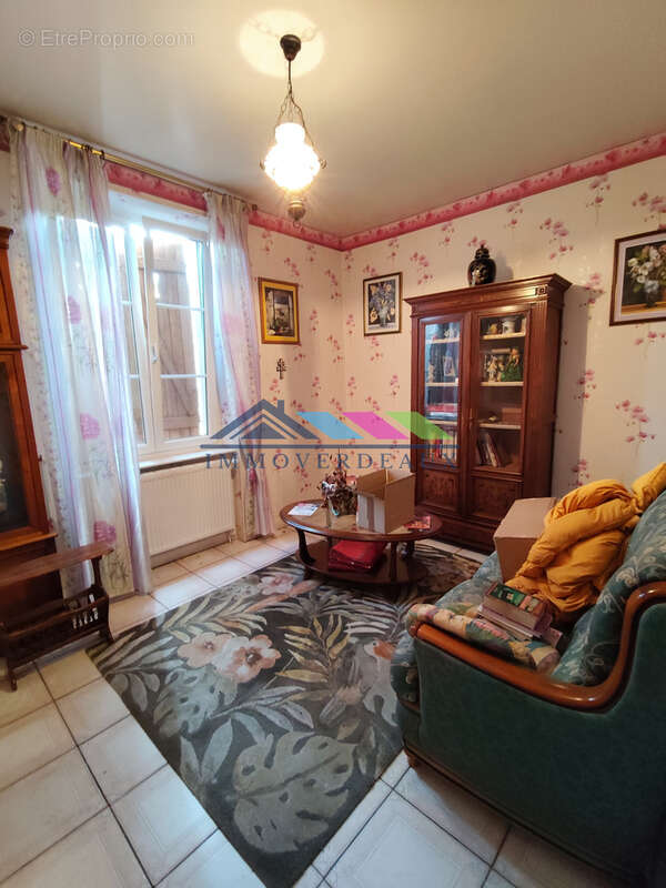 Maison mitoyenne Val et Châtillon proche N4 - photo 3