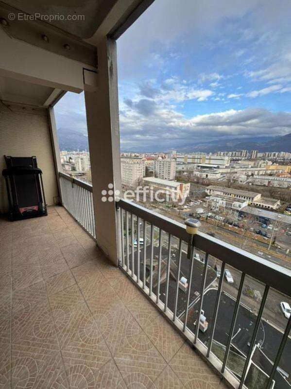 Appartement à GRENOBLE