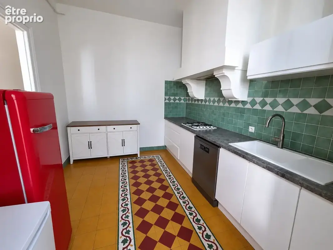 Superbe appartement haussmannien de 110 m2 avec grande terrasse  - Centre-ville de Sète - photo 3