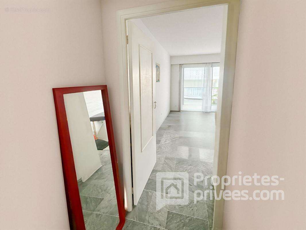 Appartement à CAGNES-SUR-MER