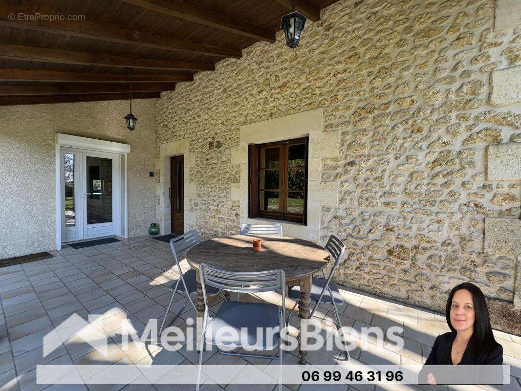 Maison à CHAMOUILLAC