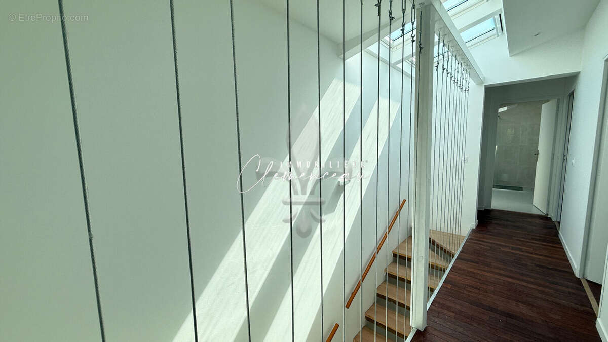 Maison d'architecte - villennes sur seine - 6 chambres - sauna et piscine interieure - photo 4
