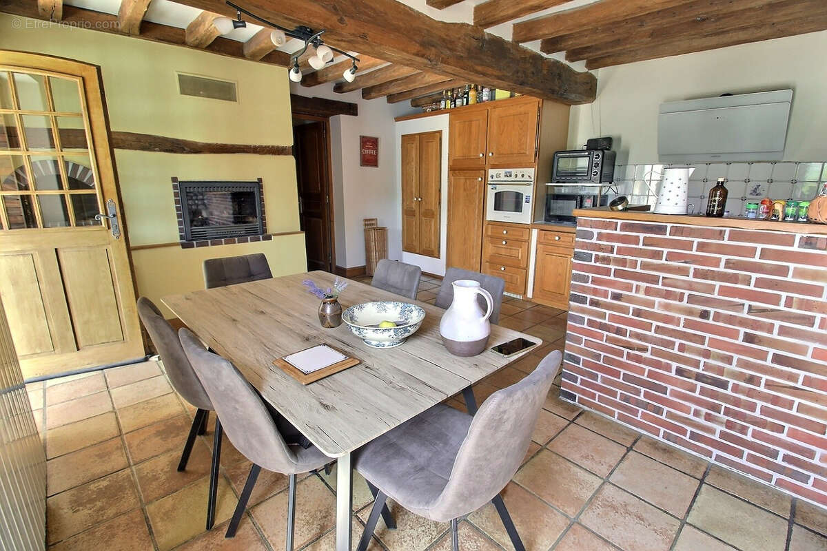 Maison 201 m² à Chailley  - photo 6