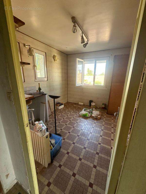 Grenay – Maison à fort potentiel de 140 m² avec terrain constructible - photo 8