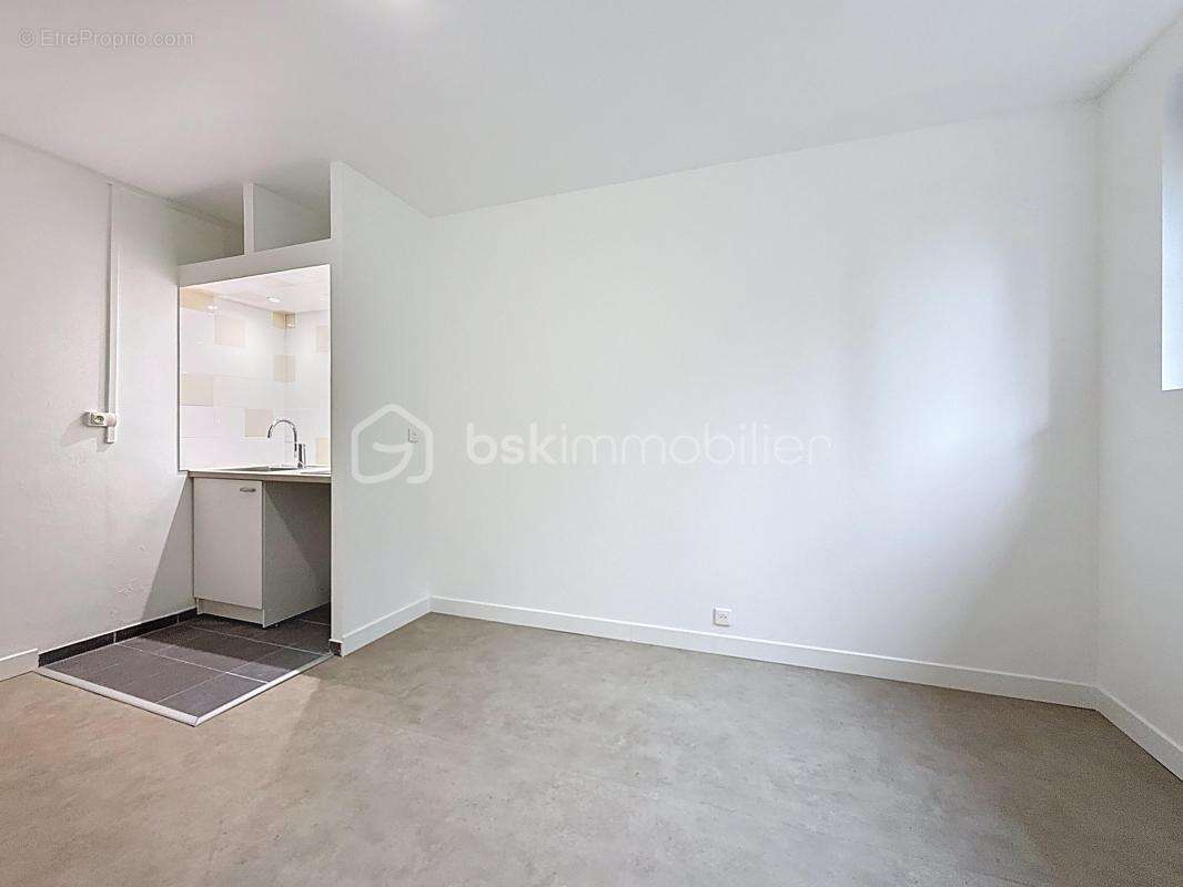 Appartement à VILLE-D'AVRAY