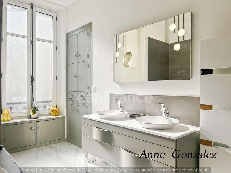 ORLEANS Carré OR, à vendre grande Maison Bourgeoise entièrement rénovée par Architecte d'intérieur avec patio intérieur et jacuz - photo 14