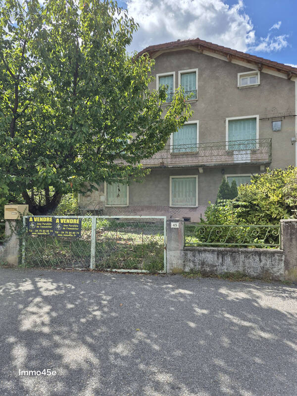 Maison à DESAIGNES