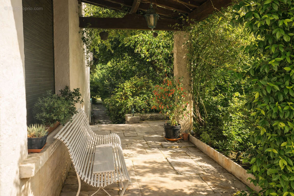 Maison à SUMENE