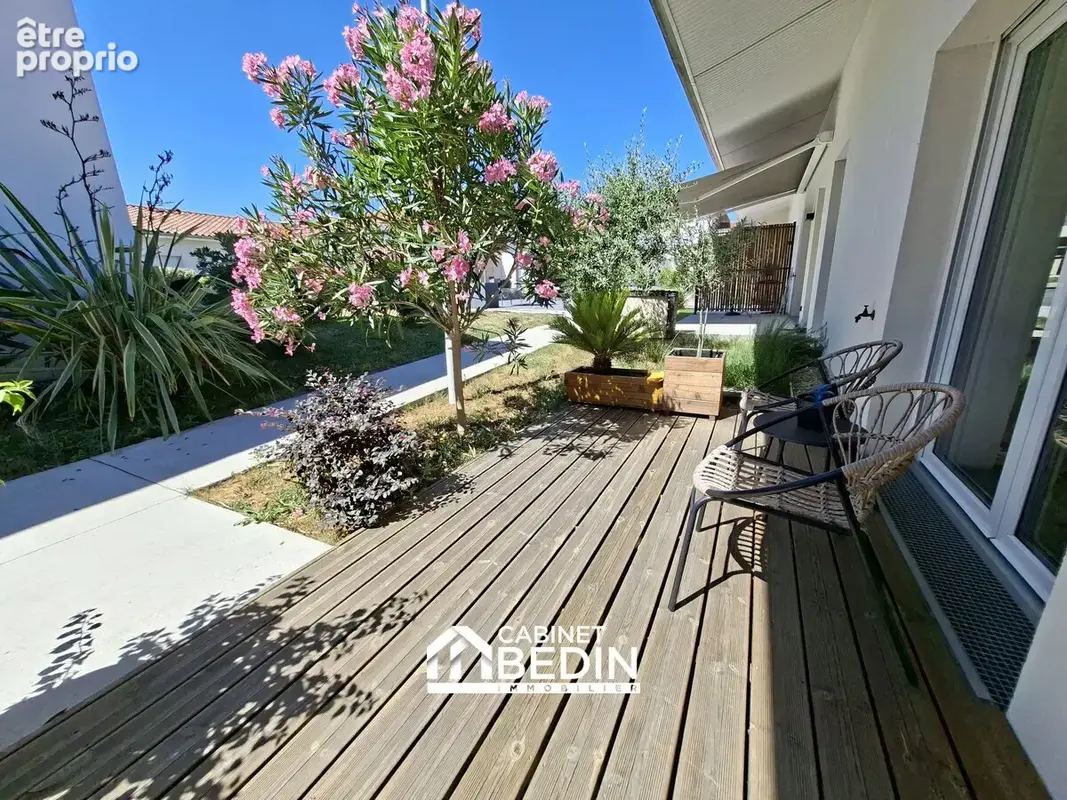 Appartement 2 pièces 45 m² à vendre à Martillac (33650) - photo 1
