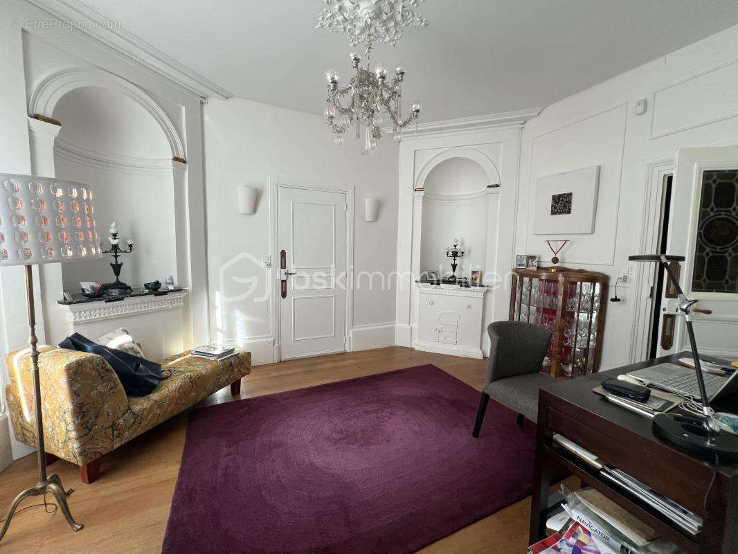 Maison à ETAMPES