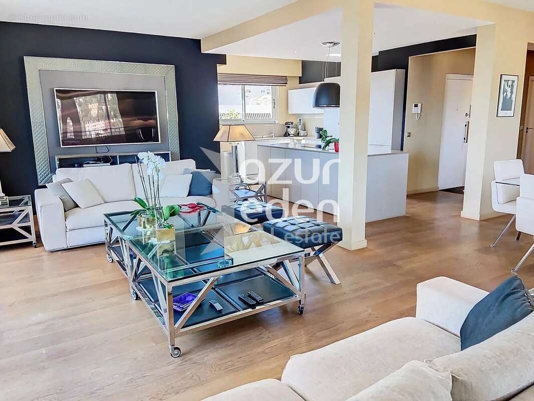 Appartement à LE CANNET