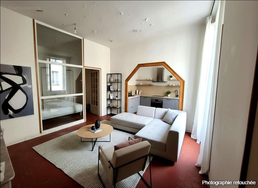 Appartement à MARSEILLE-4E