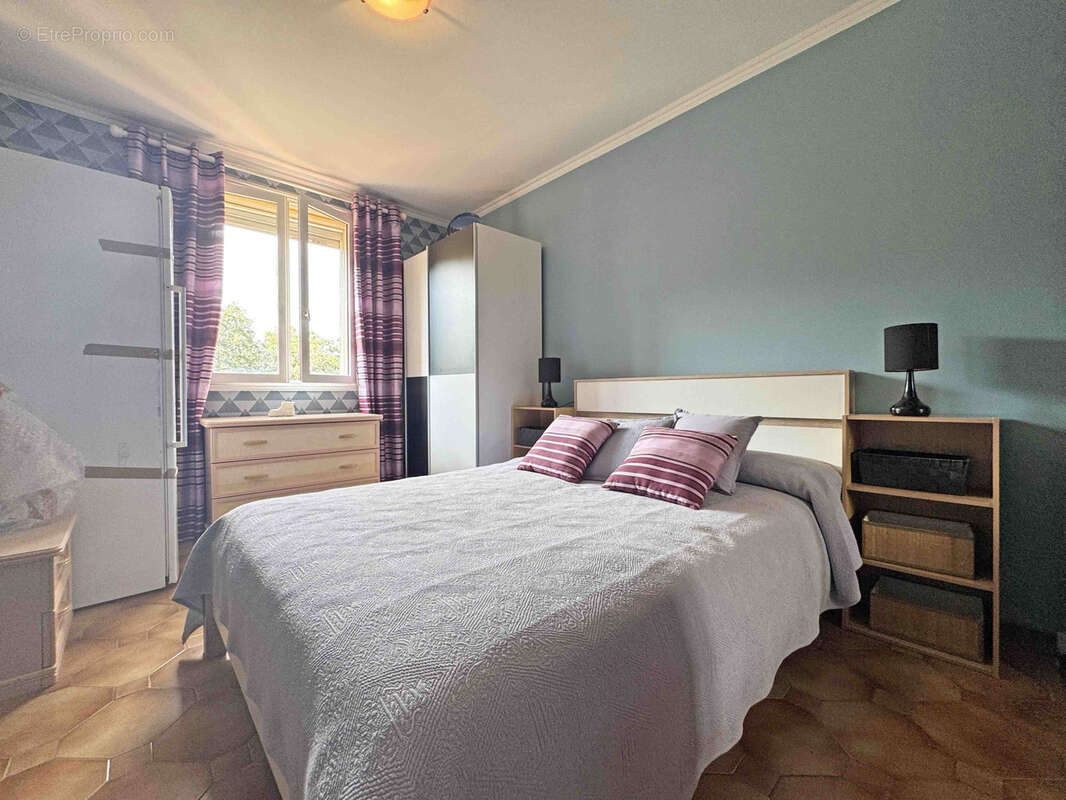 Appartement à VENCE