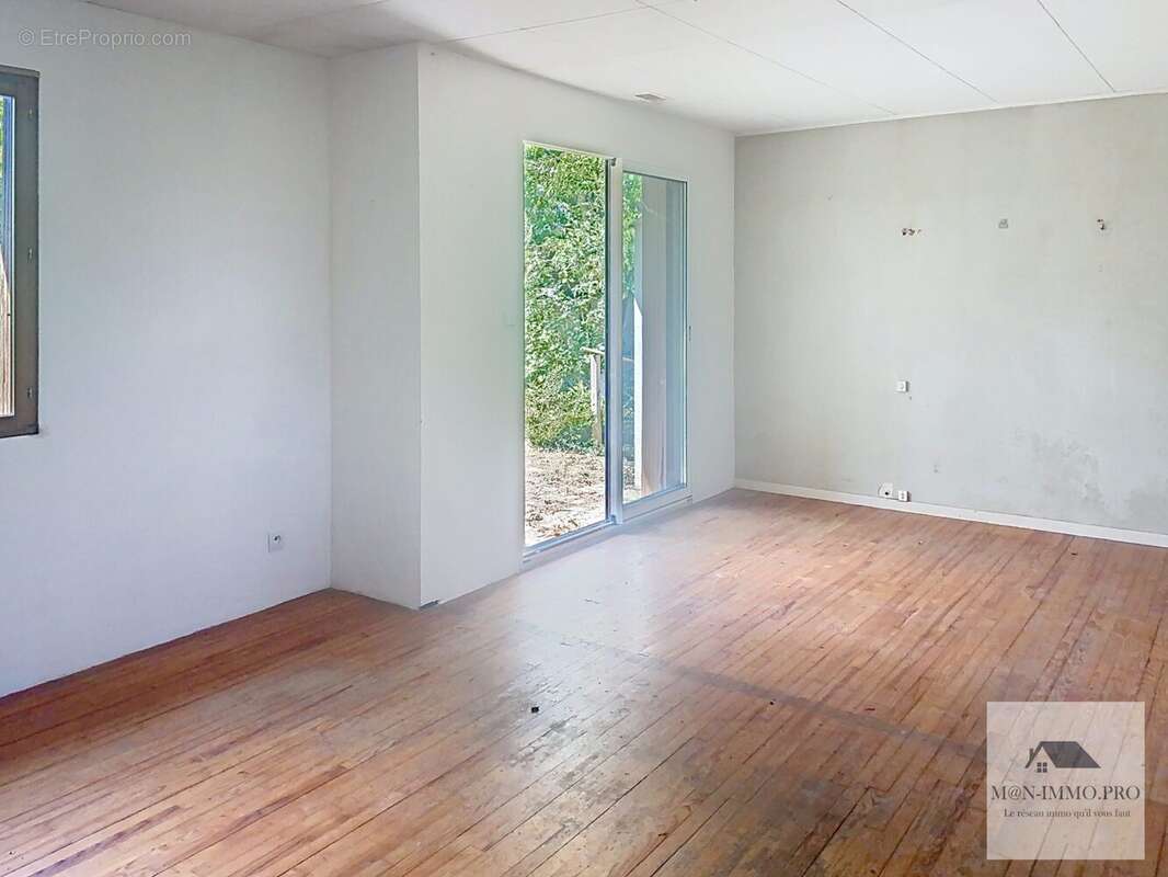 Maison 79 m² à Montours  - photo 3