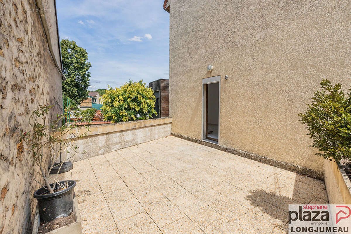 STUDIO avec terrasse de 24m² Longjumeau 30 m2 - photo 2