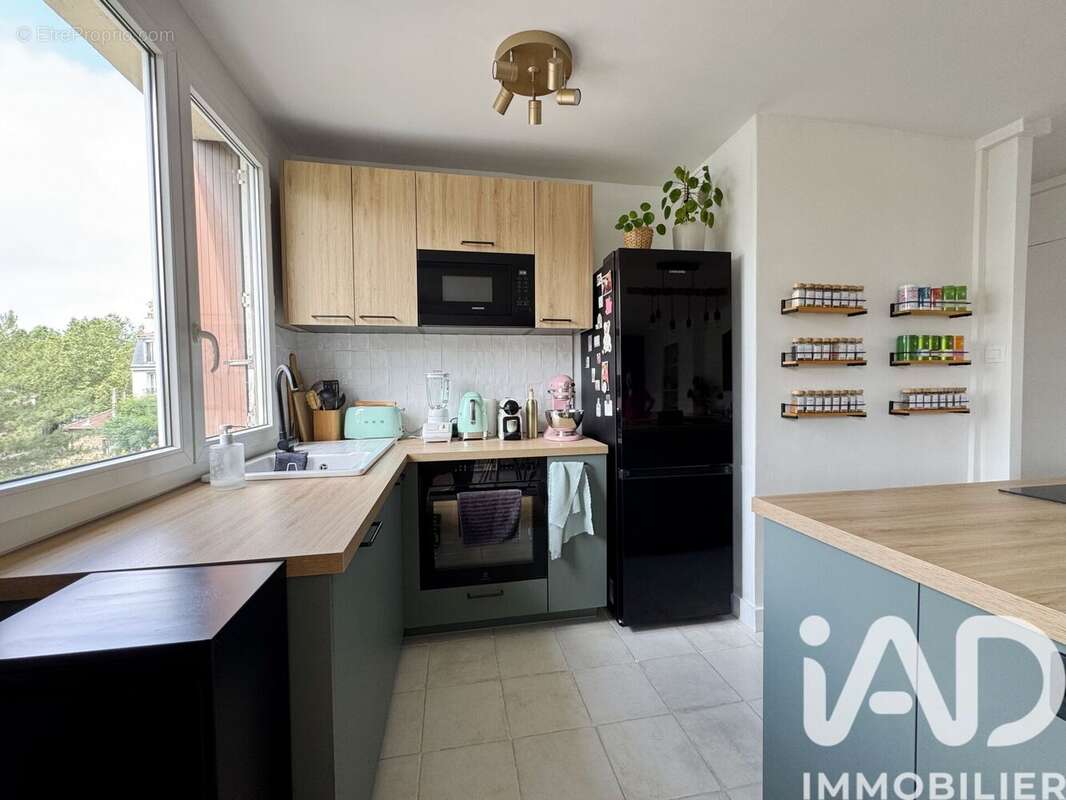 Photo 5 - Appartement à ISSY-LES-MOULINEAUX