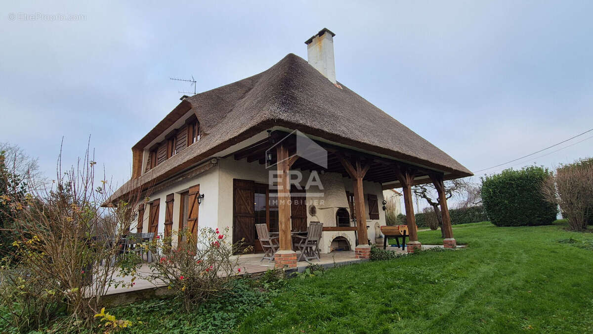 Maison à GRISY-SUISNES