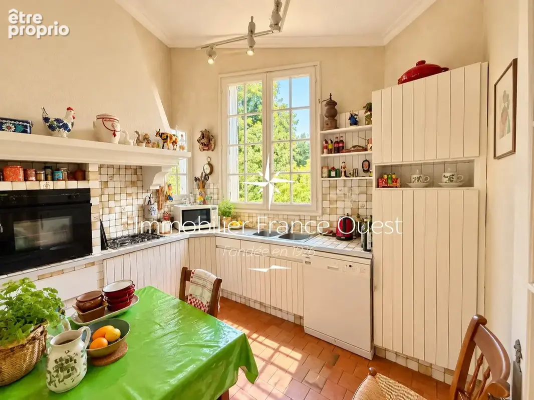 Élégante maison bourgeoise avec jardin au cœur de Candé (49) - photo 8