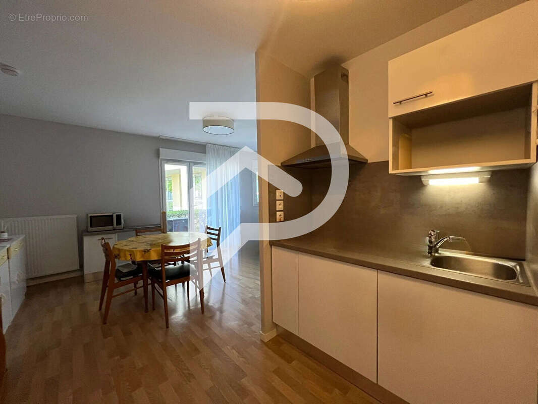 Appartement à VERNOUILLET