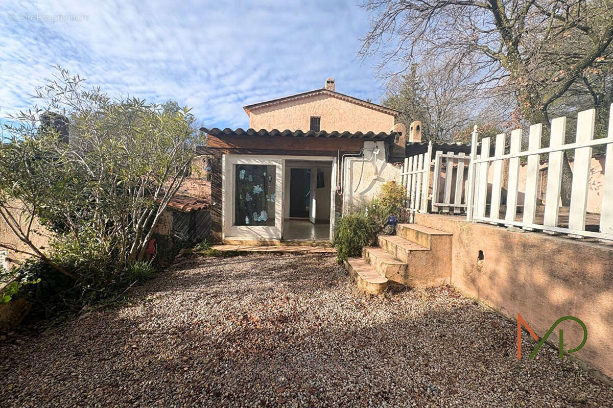 Villa  6 pièces 169 m2 à Figanières - photo 12
