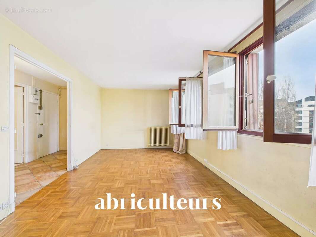Appartement à BOULOGNE-BILLANCOURT