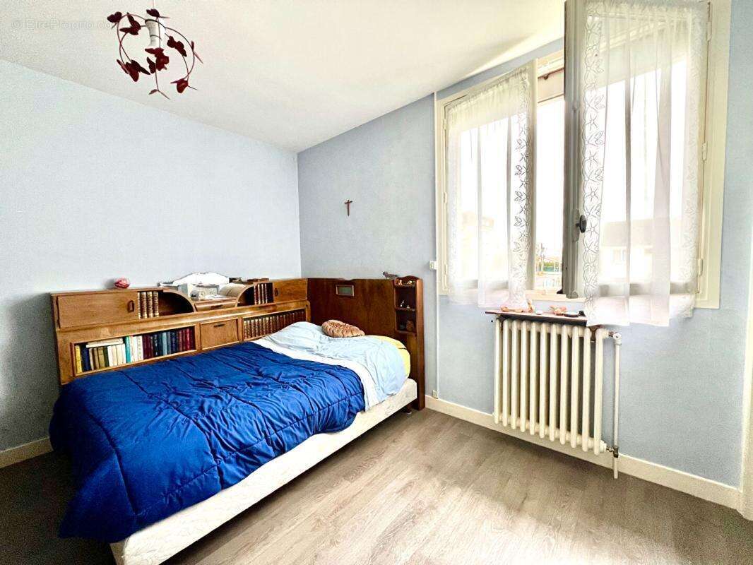 Maison à AIGUEPERSE