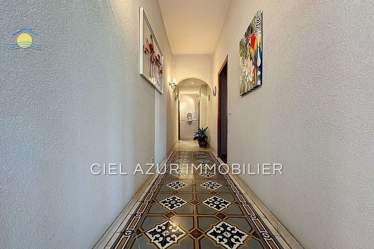 Maison à MOUANS-SARTOUX