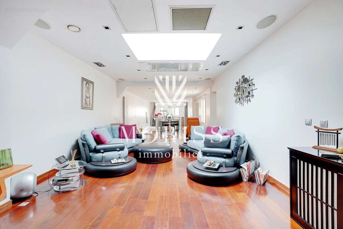 Appartement à NOGENT-SUR-MARNE