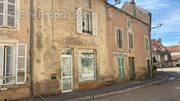 Maison à L'ISLE-SUR-SEREIN