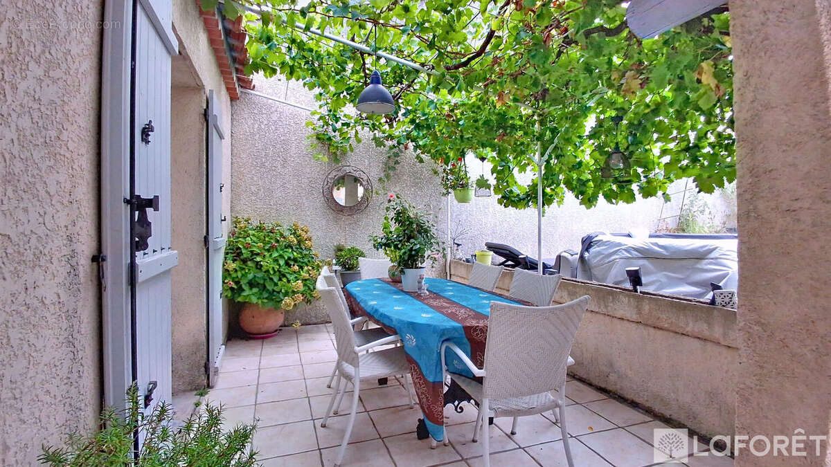 Maison à ROCHEFORT-DU-GARD