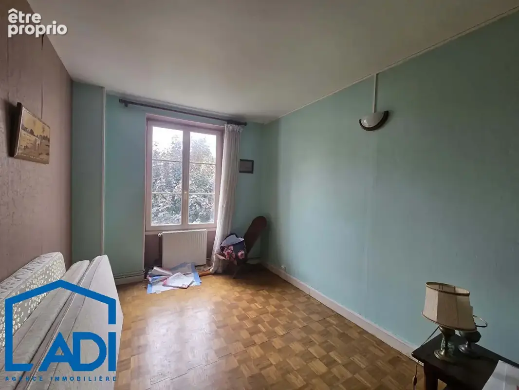 À VENDRE  - Jolie maison de ville à Saint-Maixent-l'École ! - photo 7