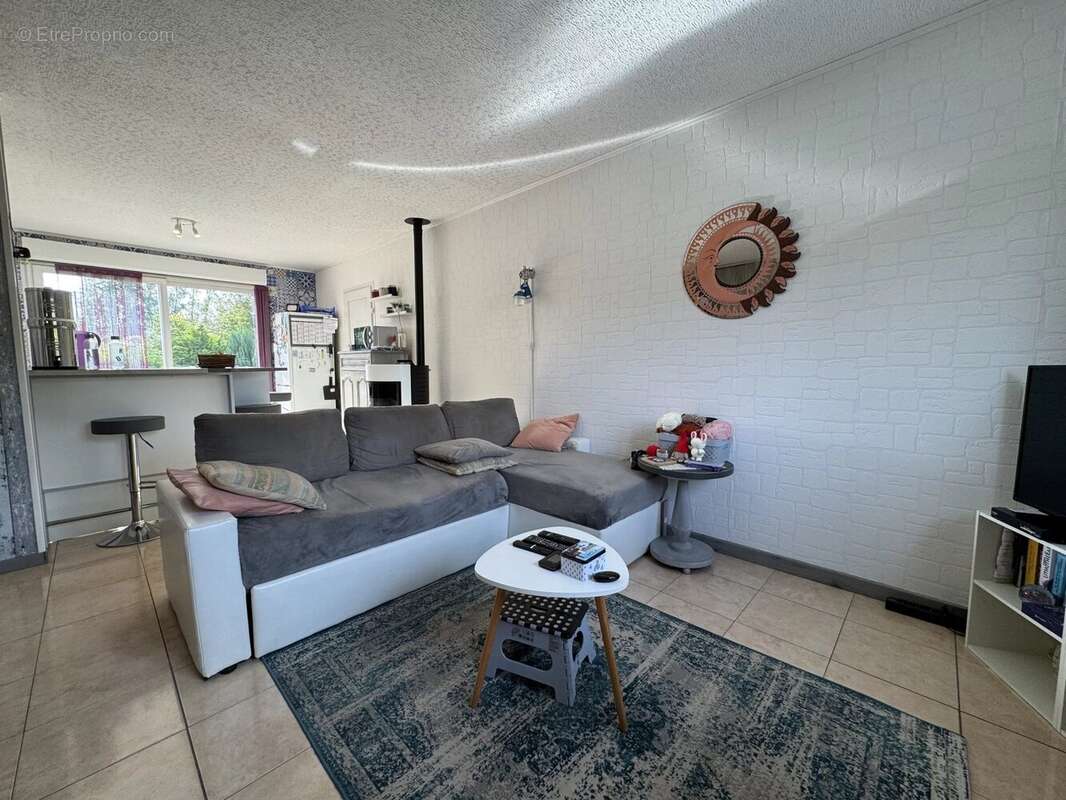 Maison à GOUZEAUCOURT