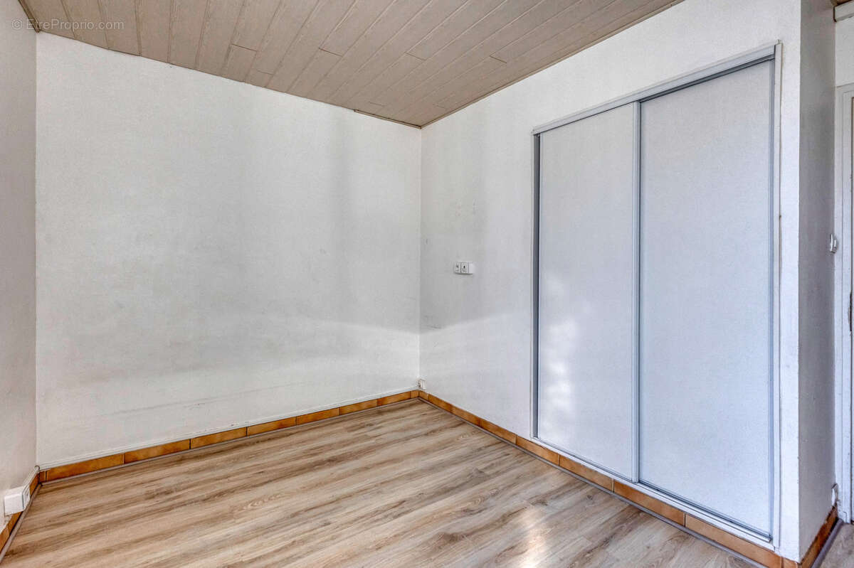 Appartement à SAINT-MARTIN-D&#039;HERES