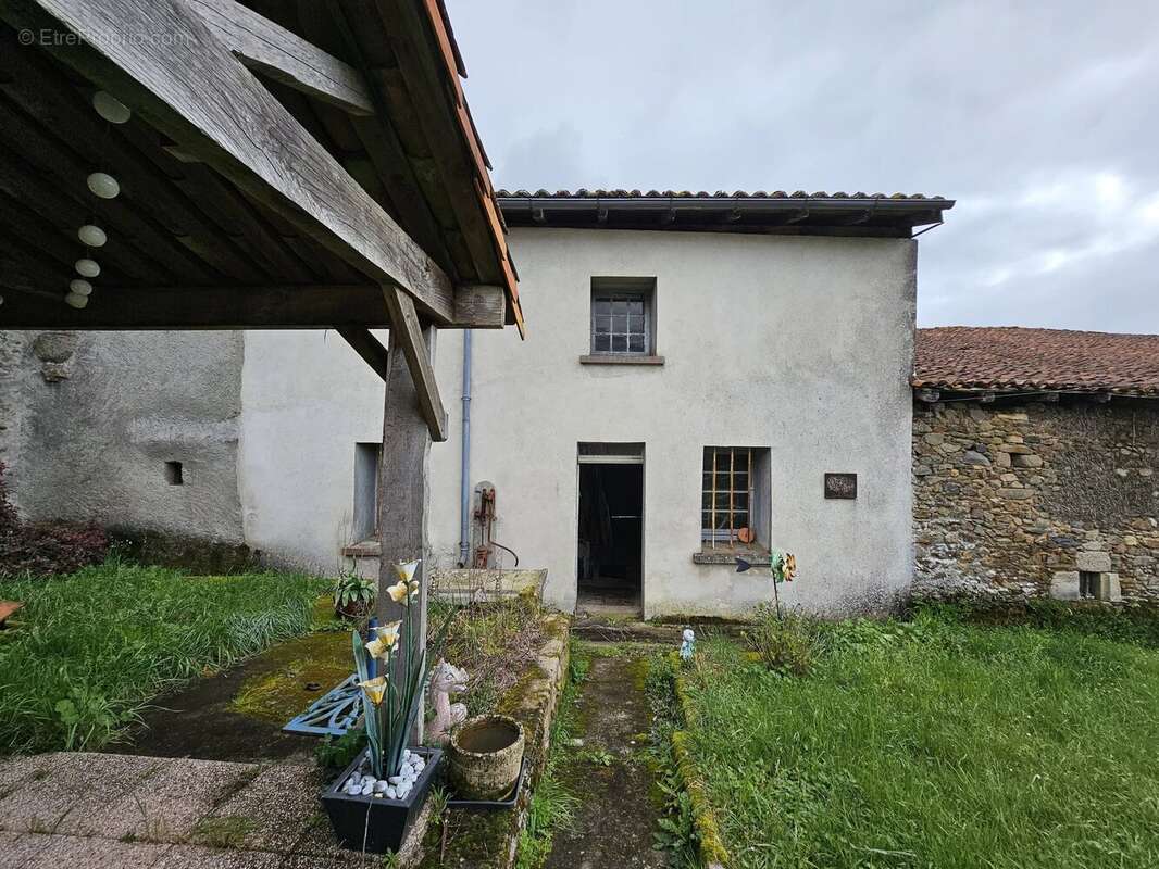 Maison à LA PERUSE