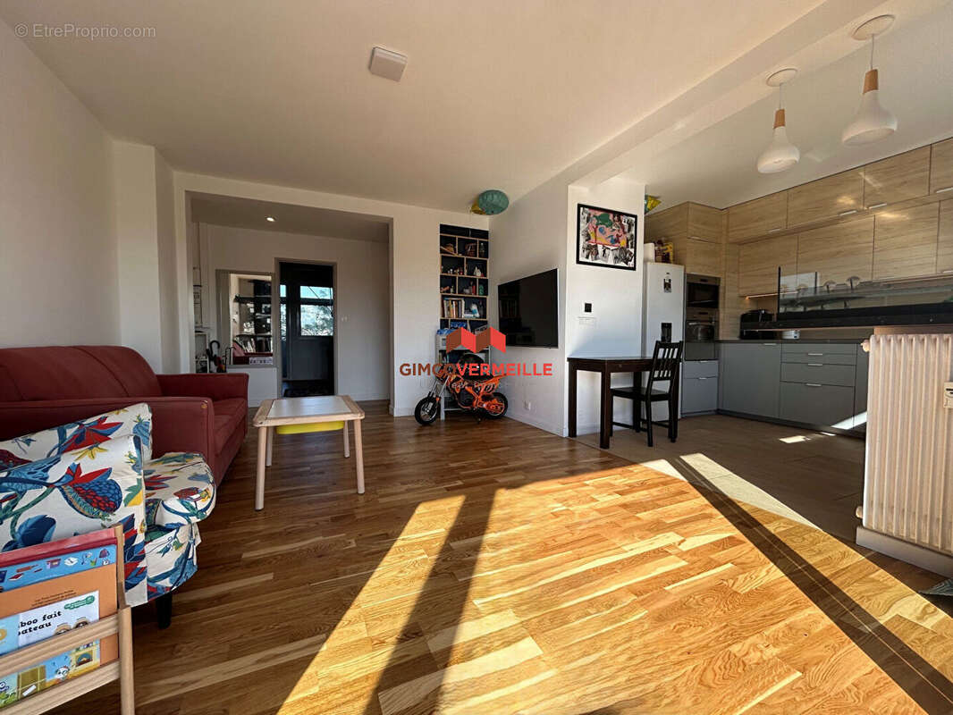 Appartement à POISSY
