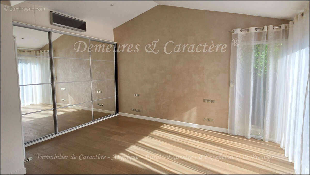 Maison à LA BRUFFIERE