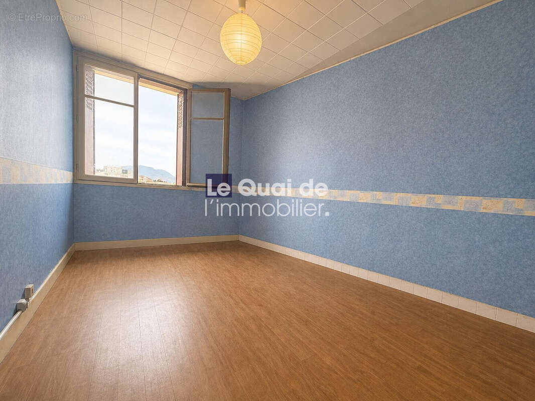 Appartement 55 m² à Grenoble  - photo 5