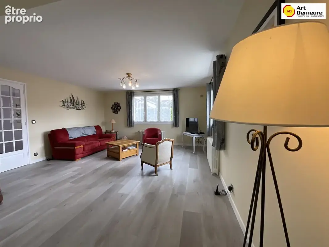 Maison 8 pièces 197 m² à vendre à Meriel (95630) - photo 3