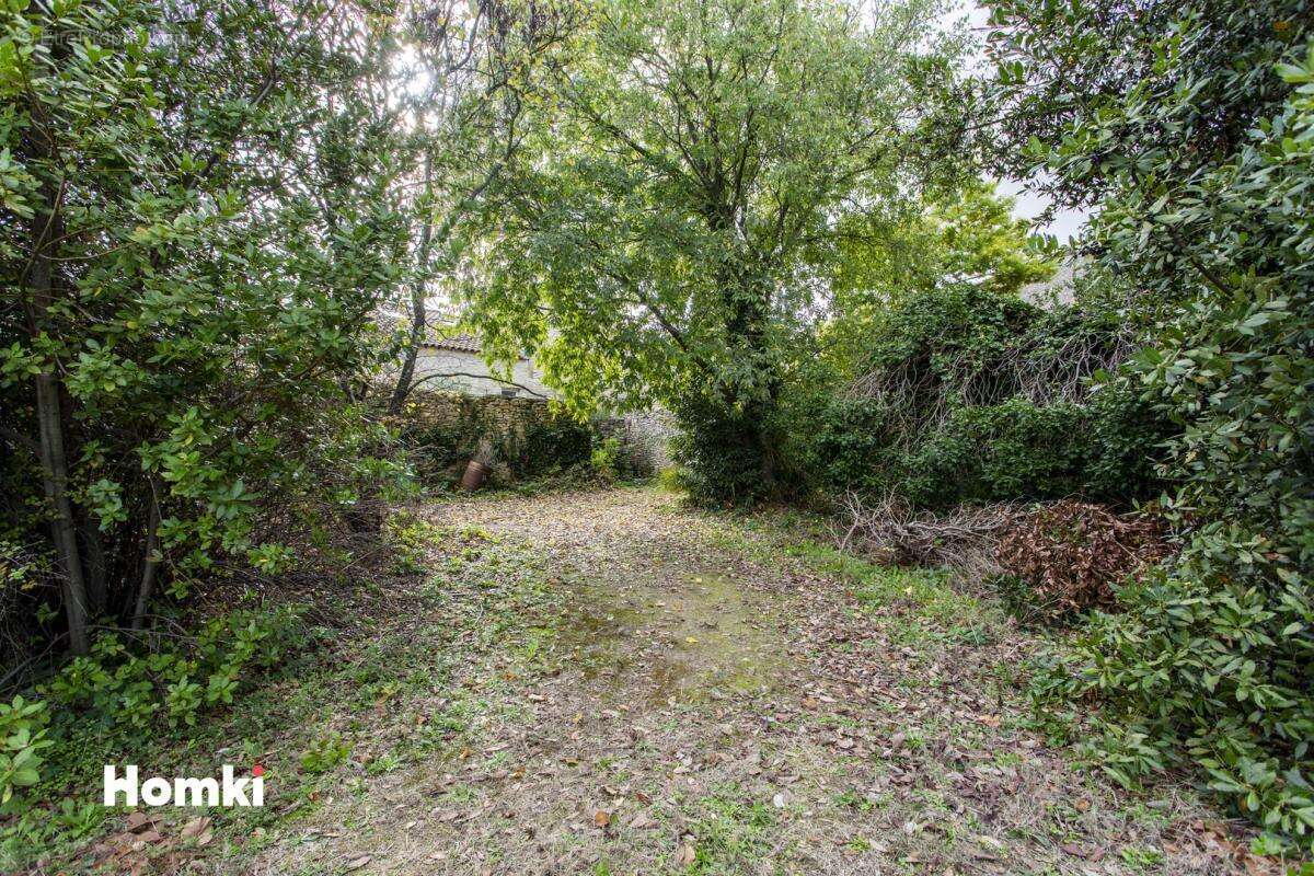 Terrain à SOMMIERES