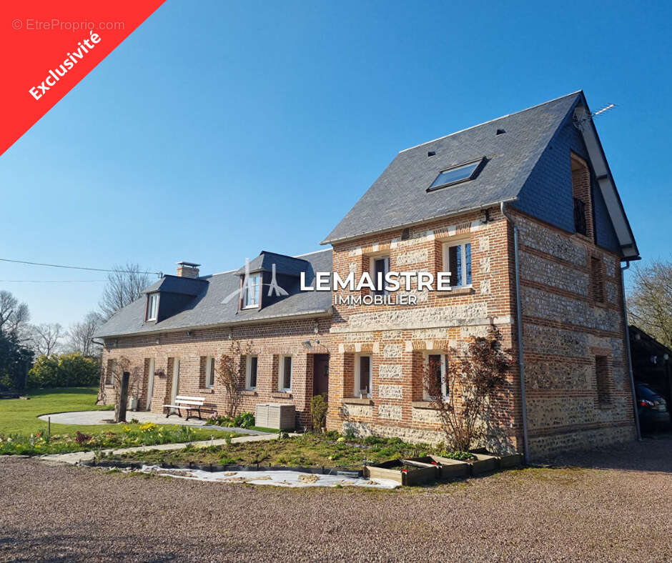 Maison à SAINT-ROMAIN-DE-COLBOSC